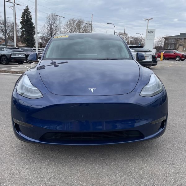 Used 2024 Tesla Model Y Performance image 14