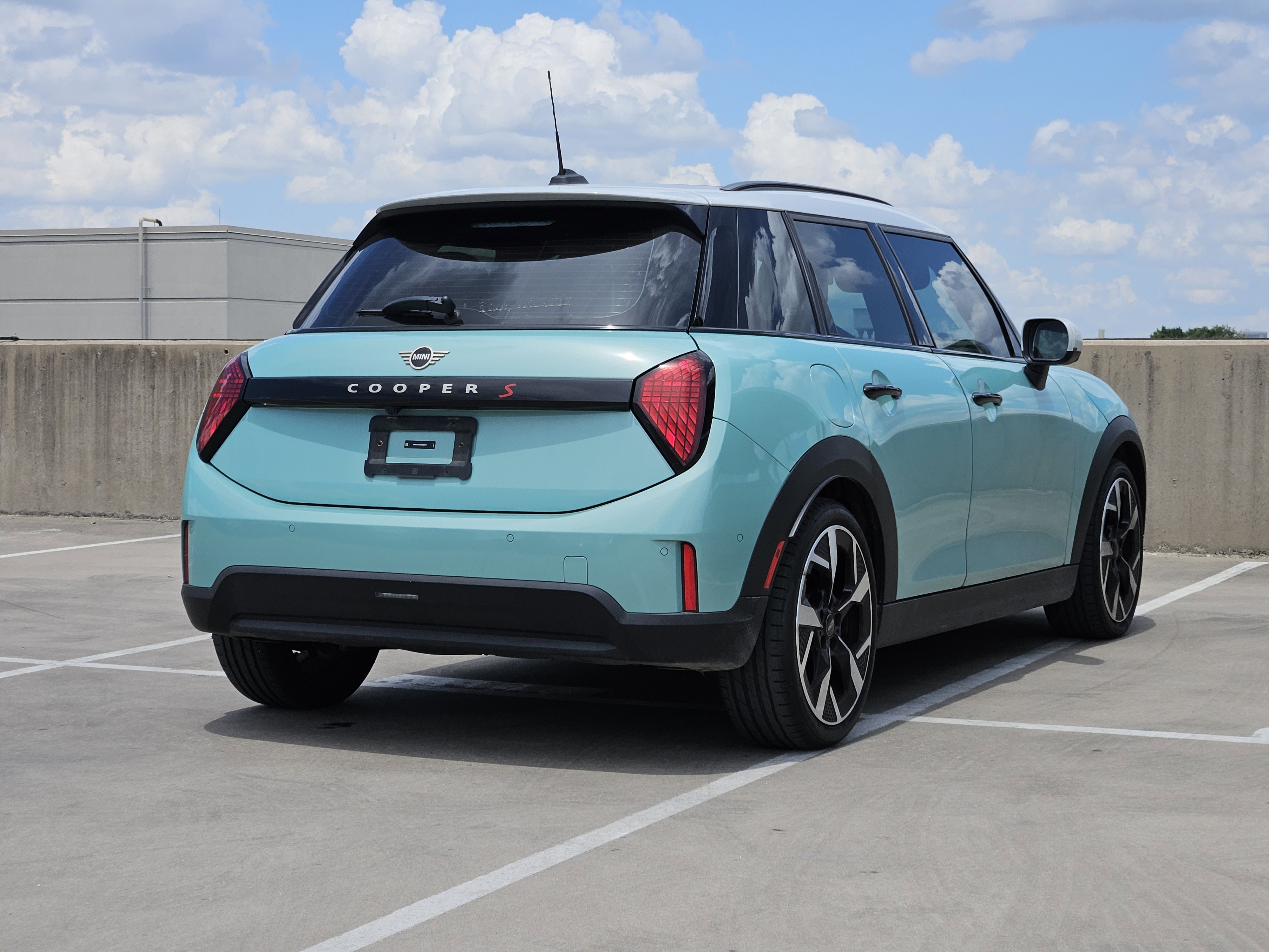 Used 2025 MINI Cooper S FWD image 8