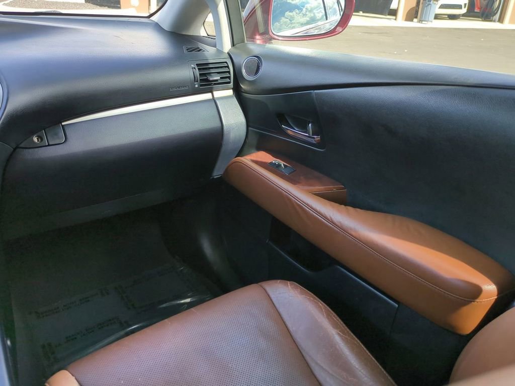 Used 2013 Lexus RX 350 FWD image 16