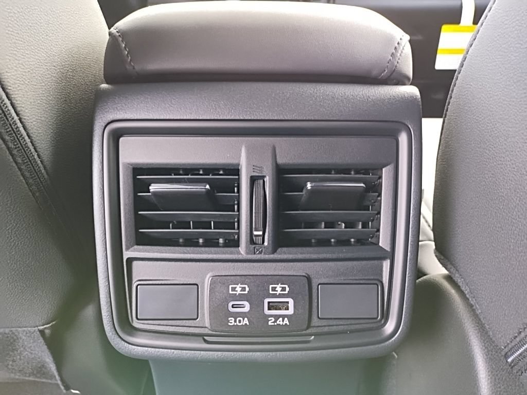 Used 2026 Subaru Outback Premium AWD/4WD image 49