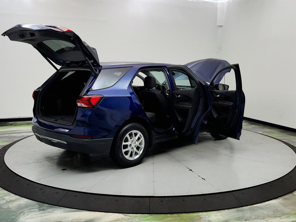 Used 2022 Chevrolet Equinox LT FWD image 11