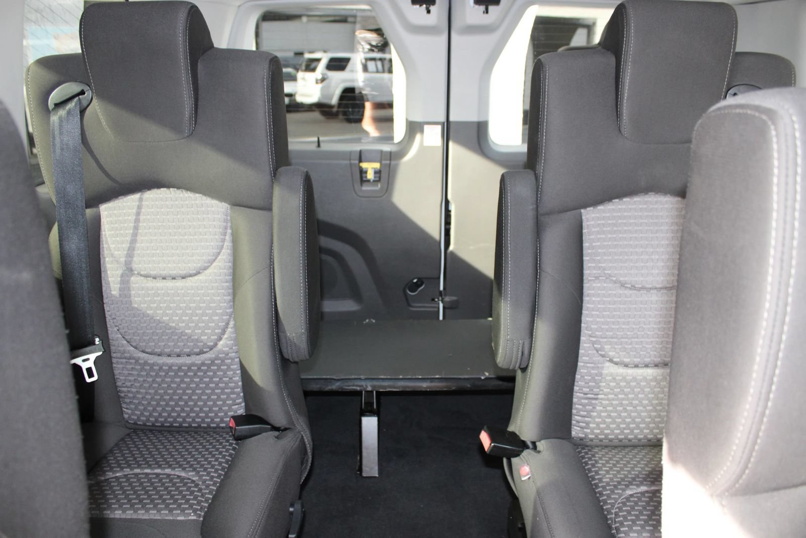 Used 2024 Ford Transit 350 XLT RWD image 30