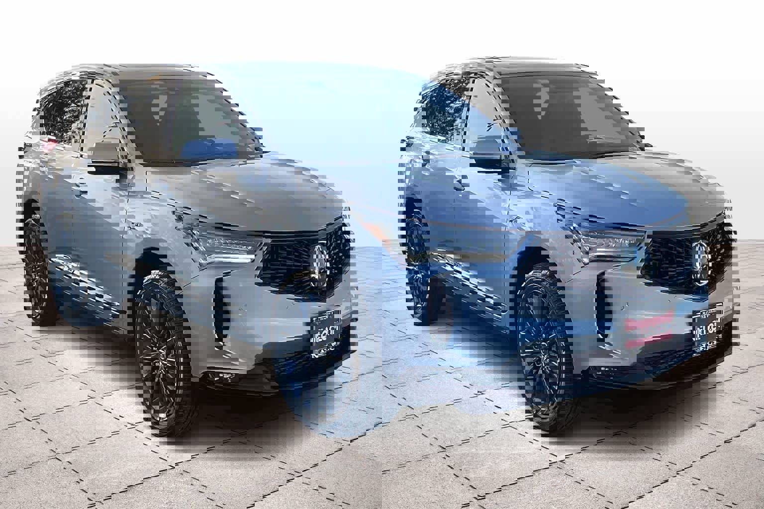 Used 2023 Acura RDX A-Spec image 2