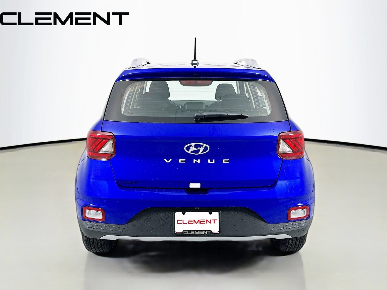 Certified 2026 Hyundai Venue SEL FWD image 8