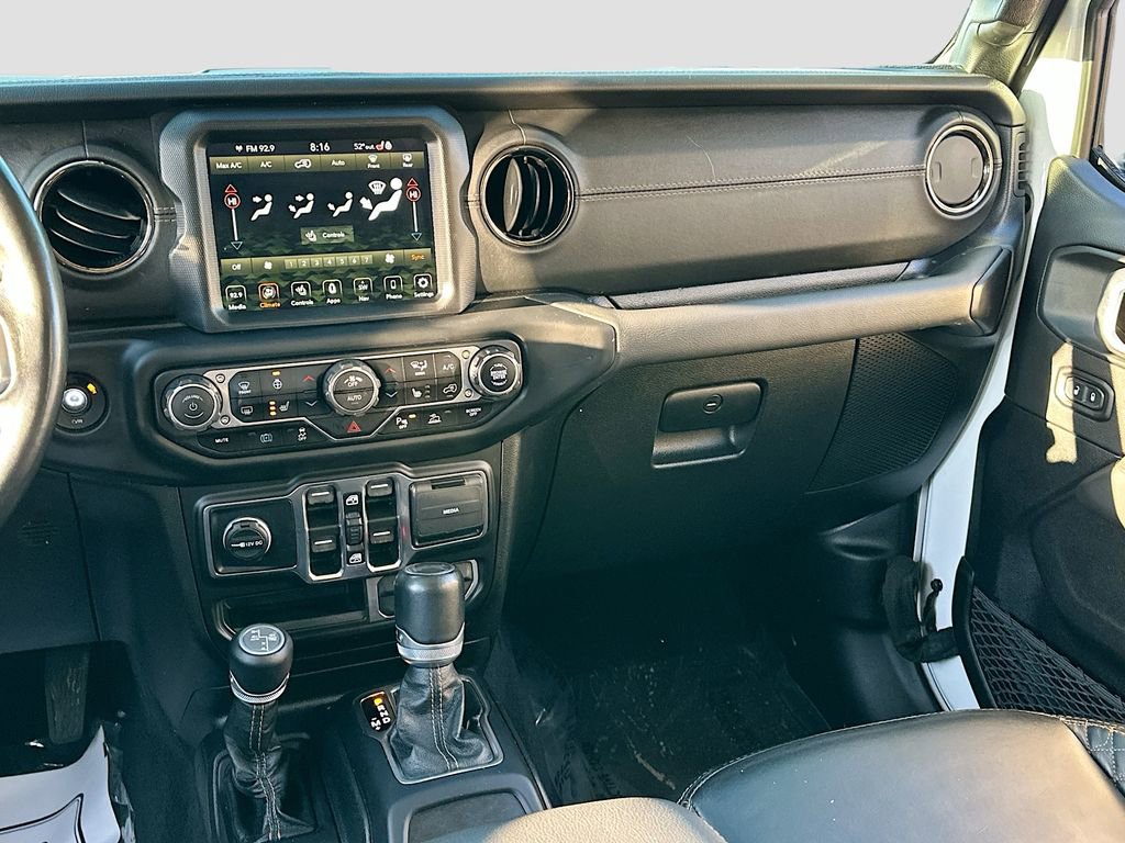 Used 2021 Jeep Wrangler Unlimited Sahara image 24