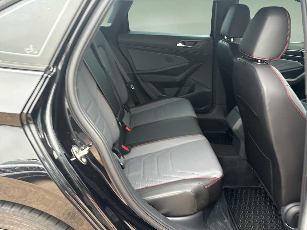 New 2026 Volkswagen Jetta GLI Autobahn FWD image 13