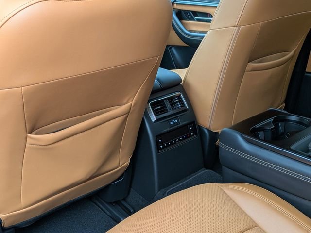 Certified 2025 MAZDA CX-90 3.3 Turbo S w/ Premium Plus image 37