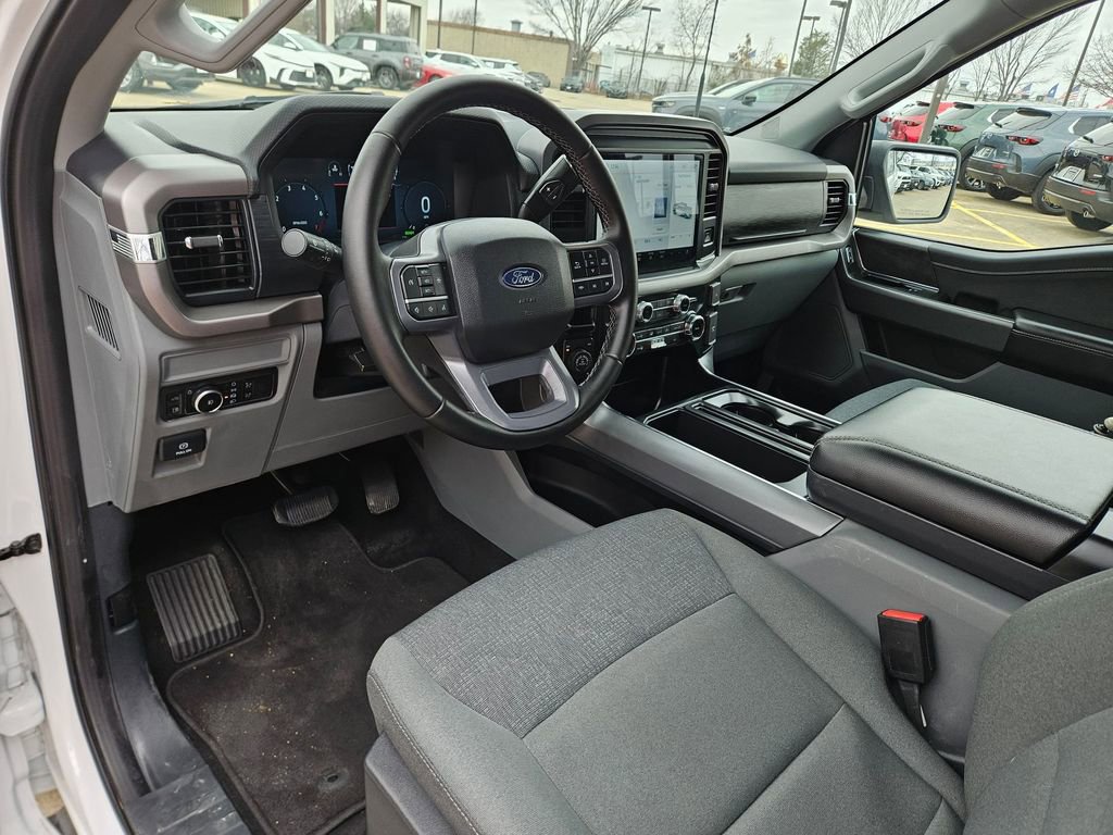 Used 2025 Ford F150 XLT w/ Equipment Group 301A Standard image 13