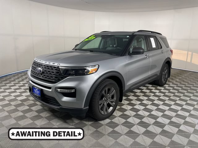 Used 2021 Ford Explorer XLT w/ XLT Sport Appearance Package AWD/4WD image 1