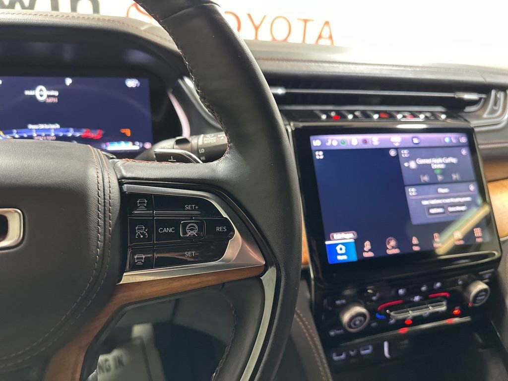 Used 2021 Jeep Grand Cherokee L Summit image 30