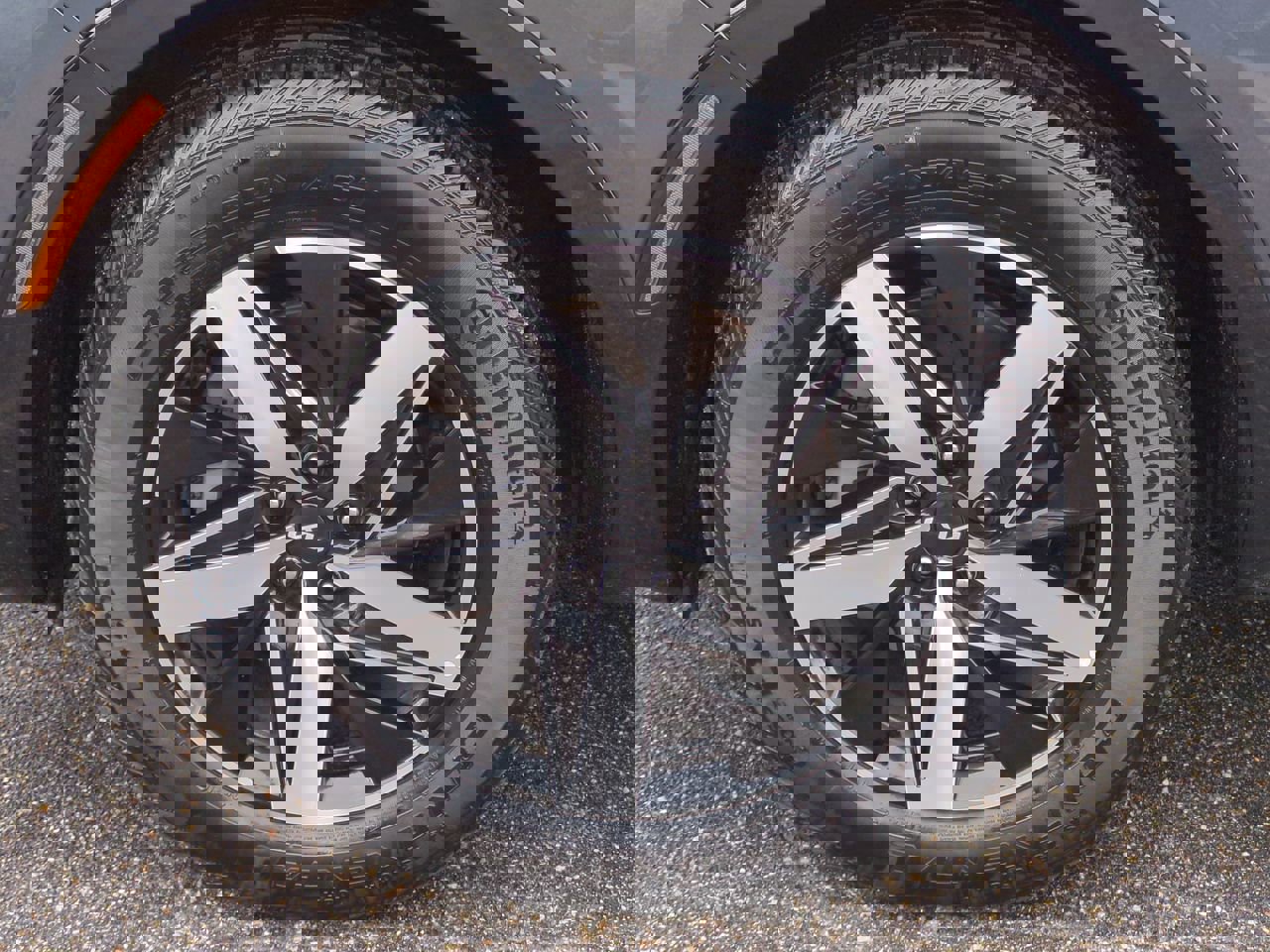 Certified 2023 Kia Sorento S image 11