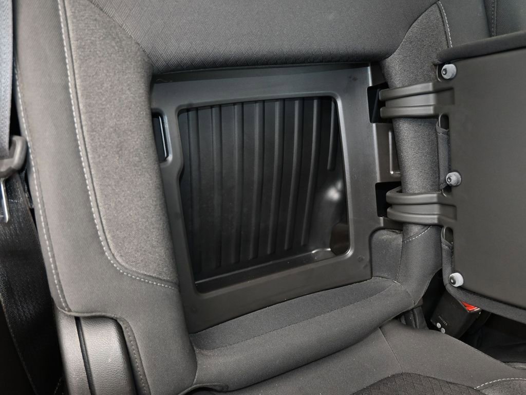 Used 2021 Chevrolet Silverado 1500 RST image 40