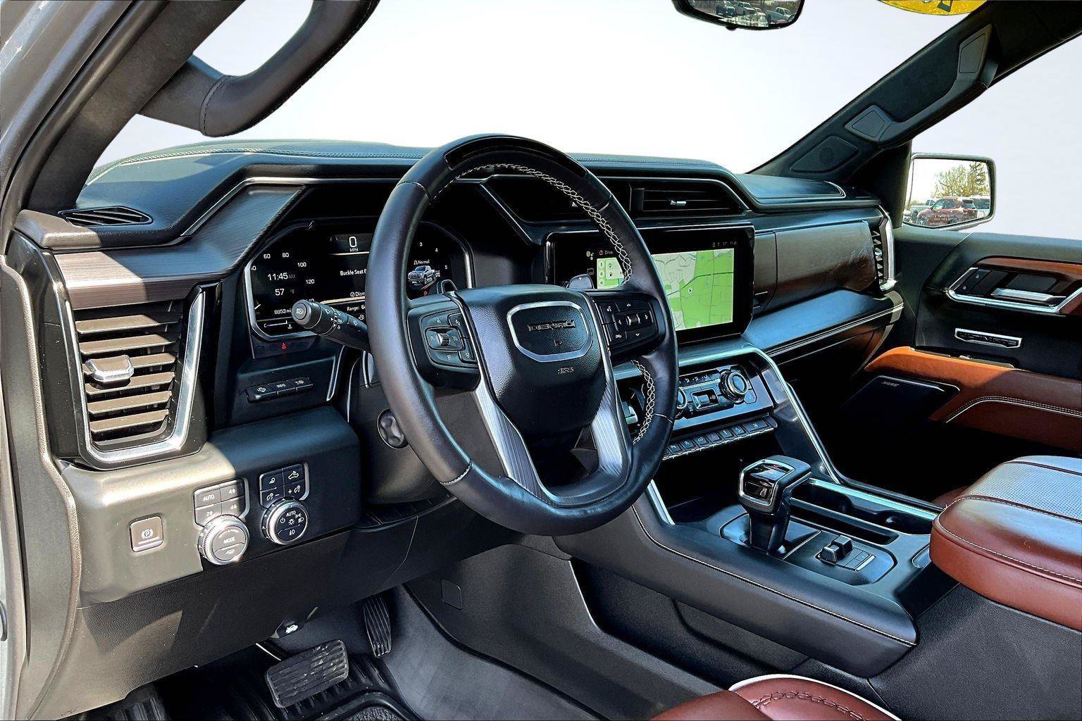 Used 2024 GMC Sierra 1500 Denali Ultimate AWD/4WD image 15
