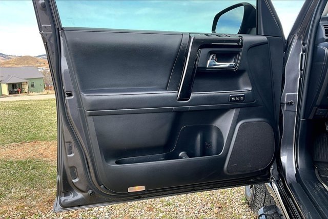 Used 2021 Toyota 4Runner Nightshade image 20
