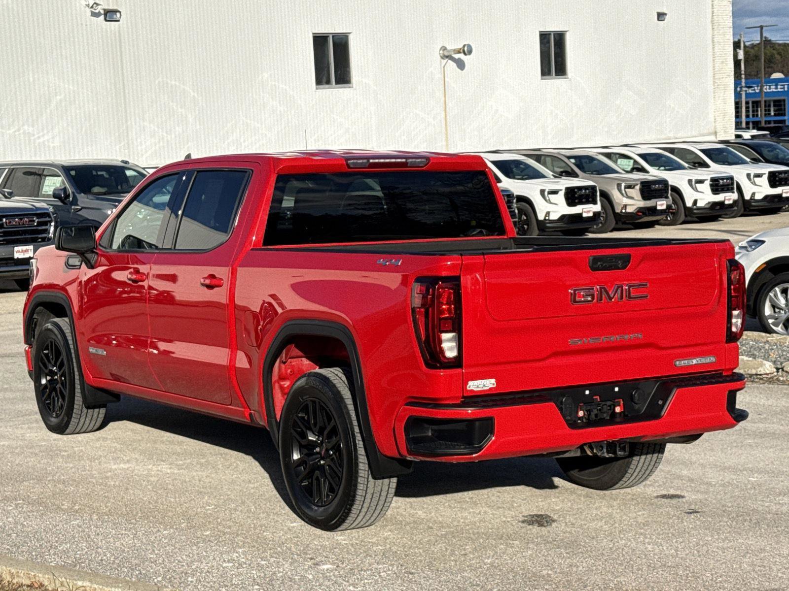 Used 2022 GMC Sierra 1500 Elevation image 6