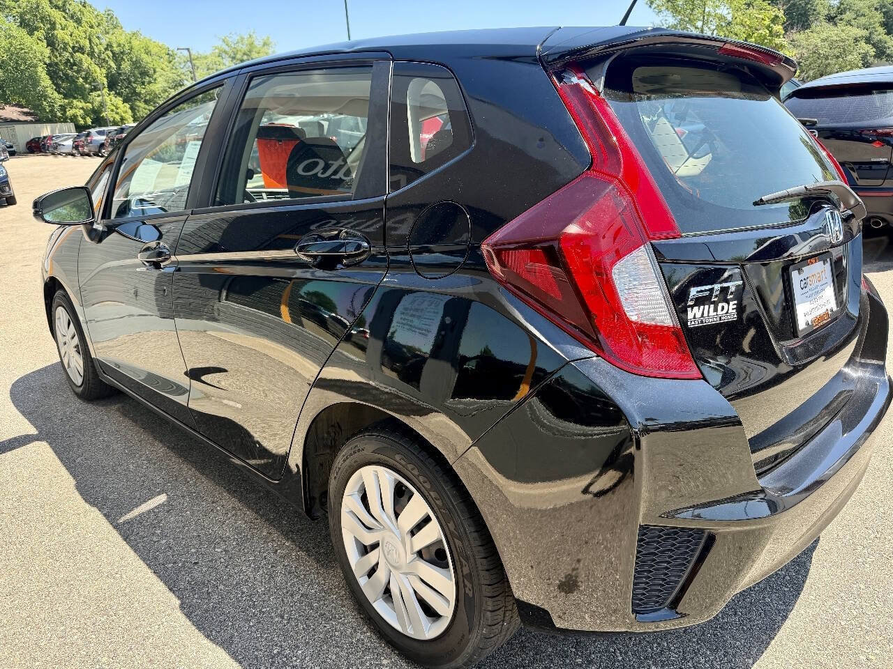 Used 2017 Honda Fit LX image 6