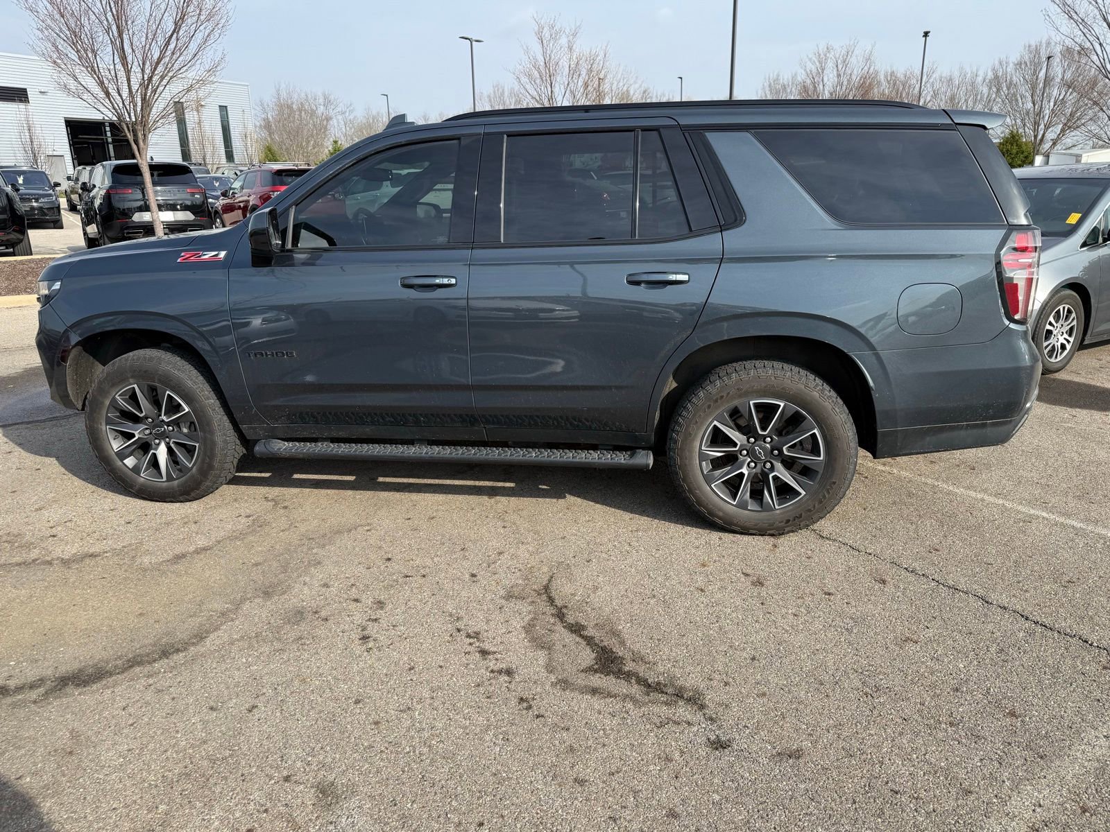 Used 2021 Chevrolet Tahoe Z71 w/ Rear Media and Nav Package image 8