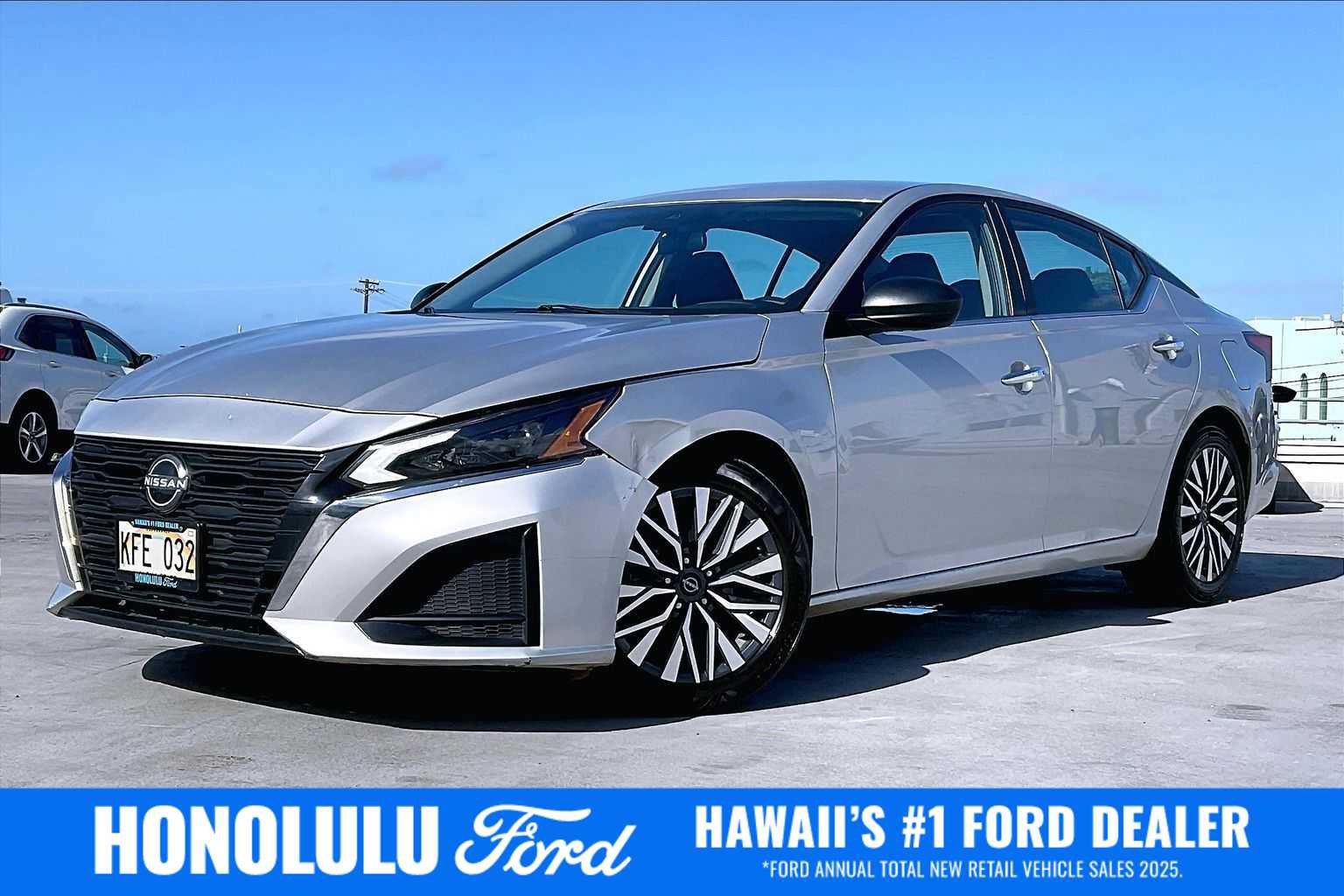 Used 2024 Nissan Altima 2.5 SV FWD image 1