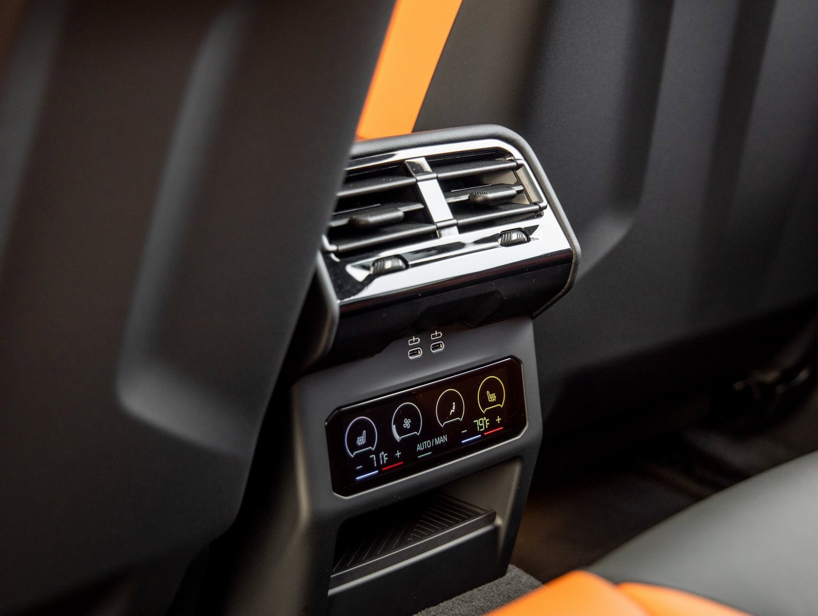 Used 2025 BMW M5 Touring image 34