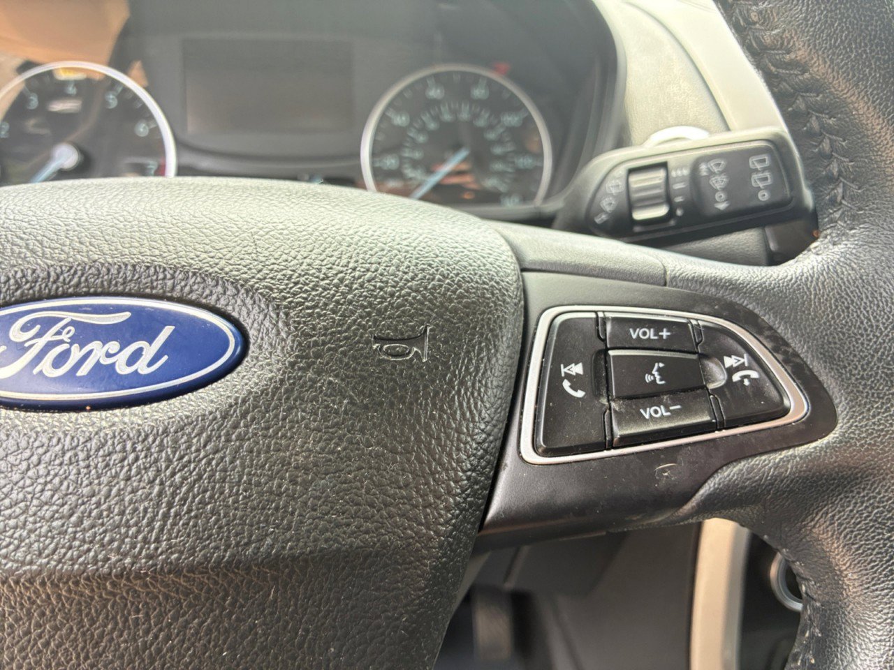 Used 2022 Ford EcoSport Titanium AWD/4WD image 16