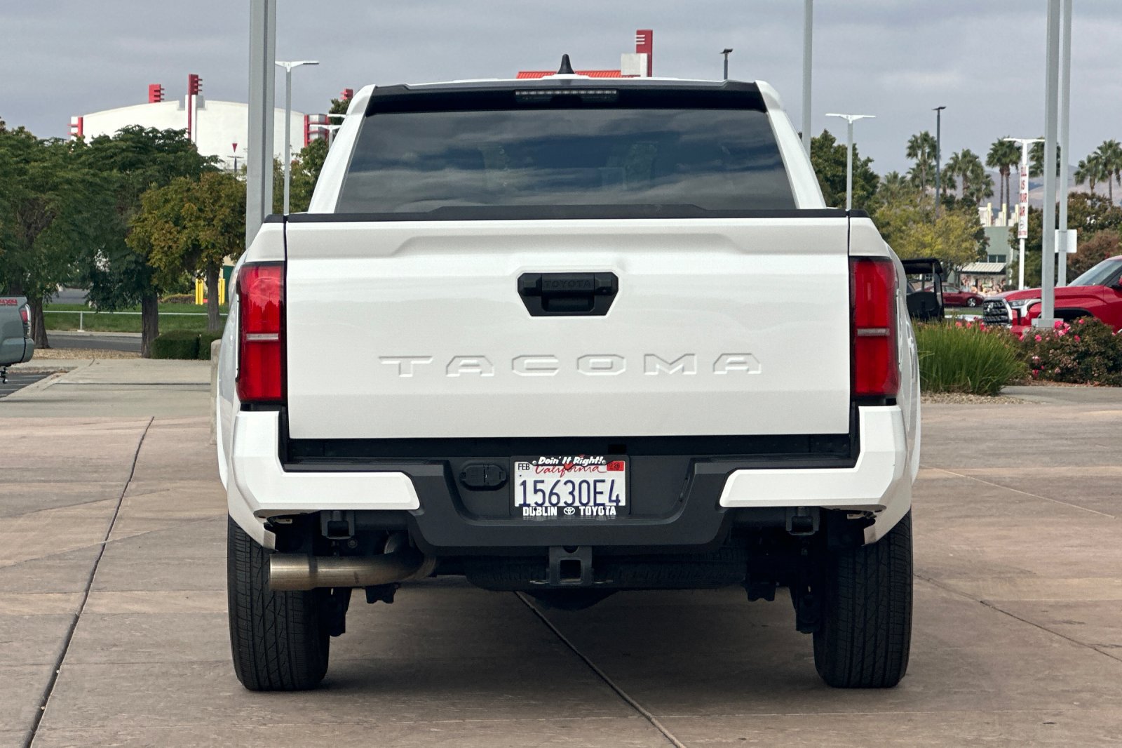 Used 2025 Toyota Tacoma SR5 RWD image 5