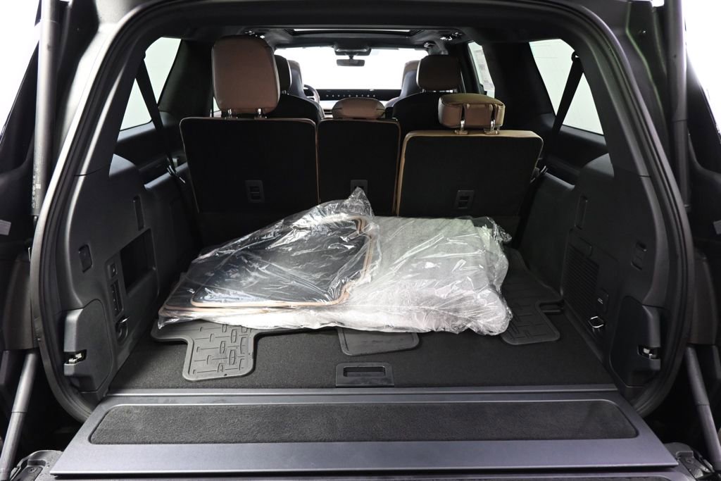 New 2026 Lincoln Navigator L Black Label image 19