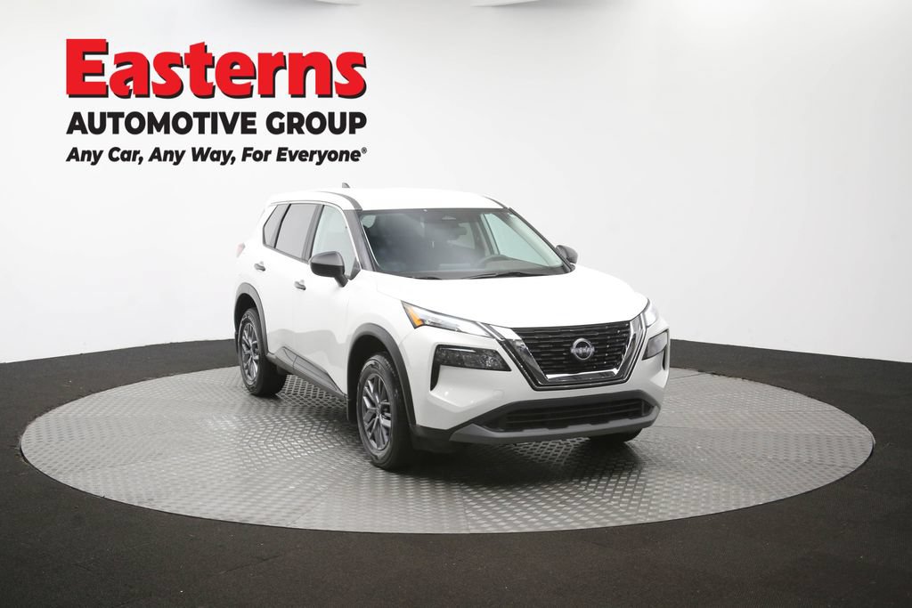 Used 2023 Nissan Rogue S AWD/4WD image 51