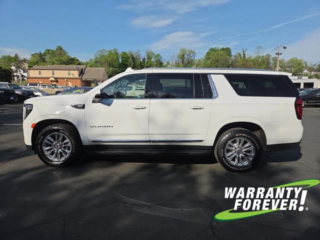 Used 2023 GMC Yukon XL SLT w/ SLT Luxury Package AWD/4WD image 4