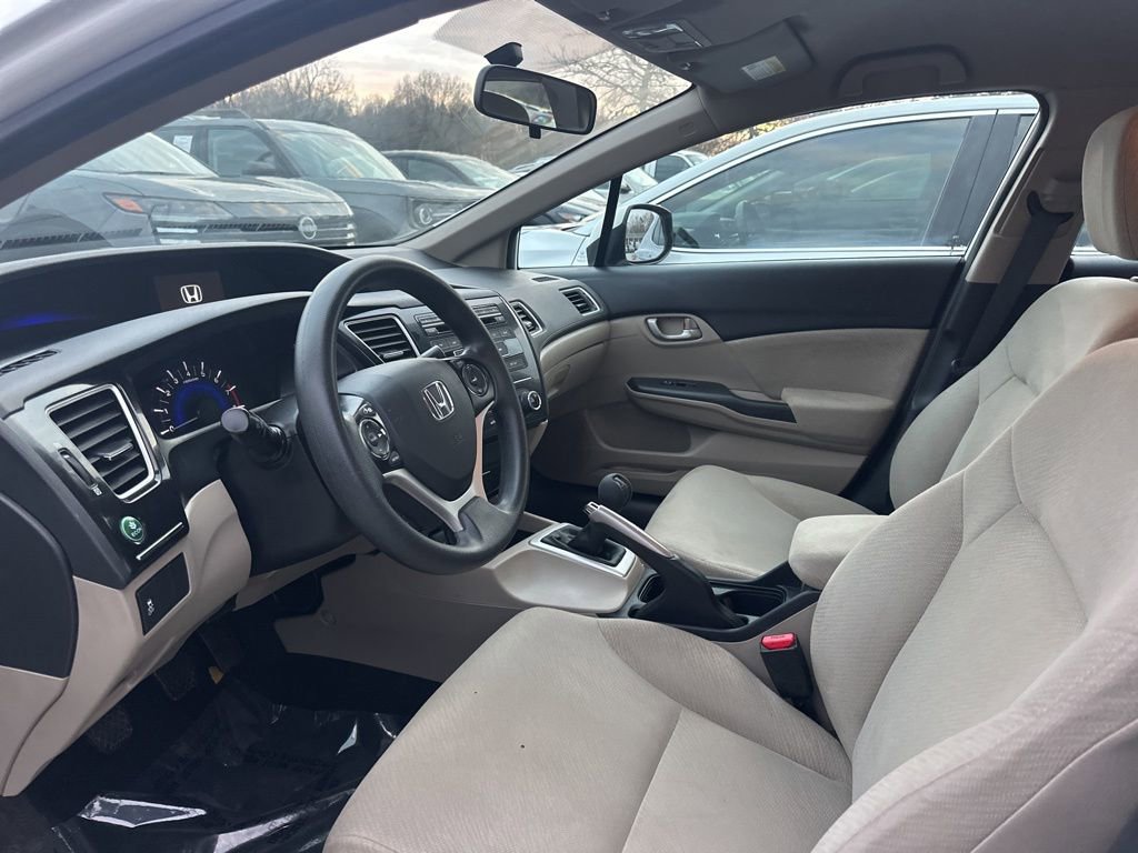 Used 2013 Honda Civic LX image 3