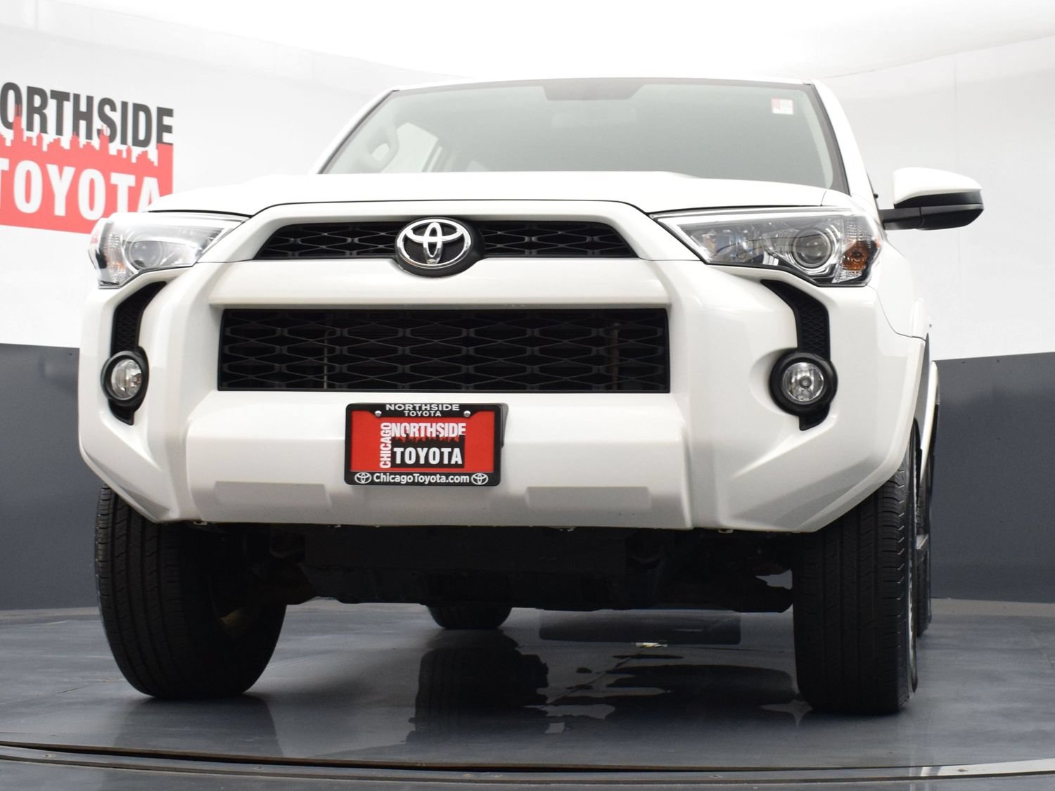 Used 2019 Toyota 4Runner SR5 AWD/4WD image 35