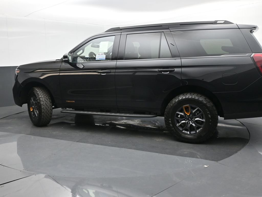 New 2025 Ford Expedition Tremor image 3