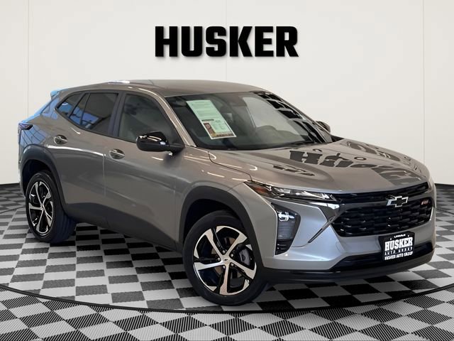 Used 2024 Chevrolet Trax RS image 1