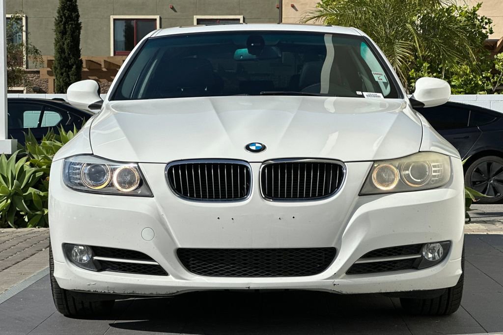 Used 2011 BMW 335i Sedan RWD image 8