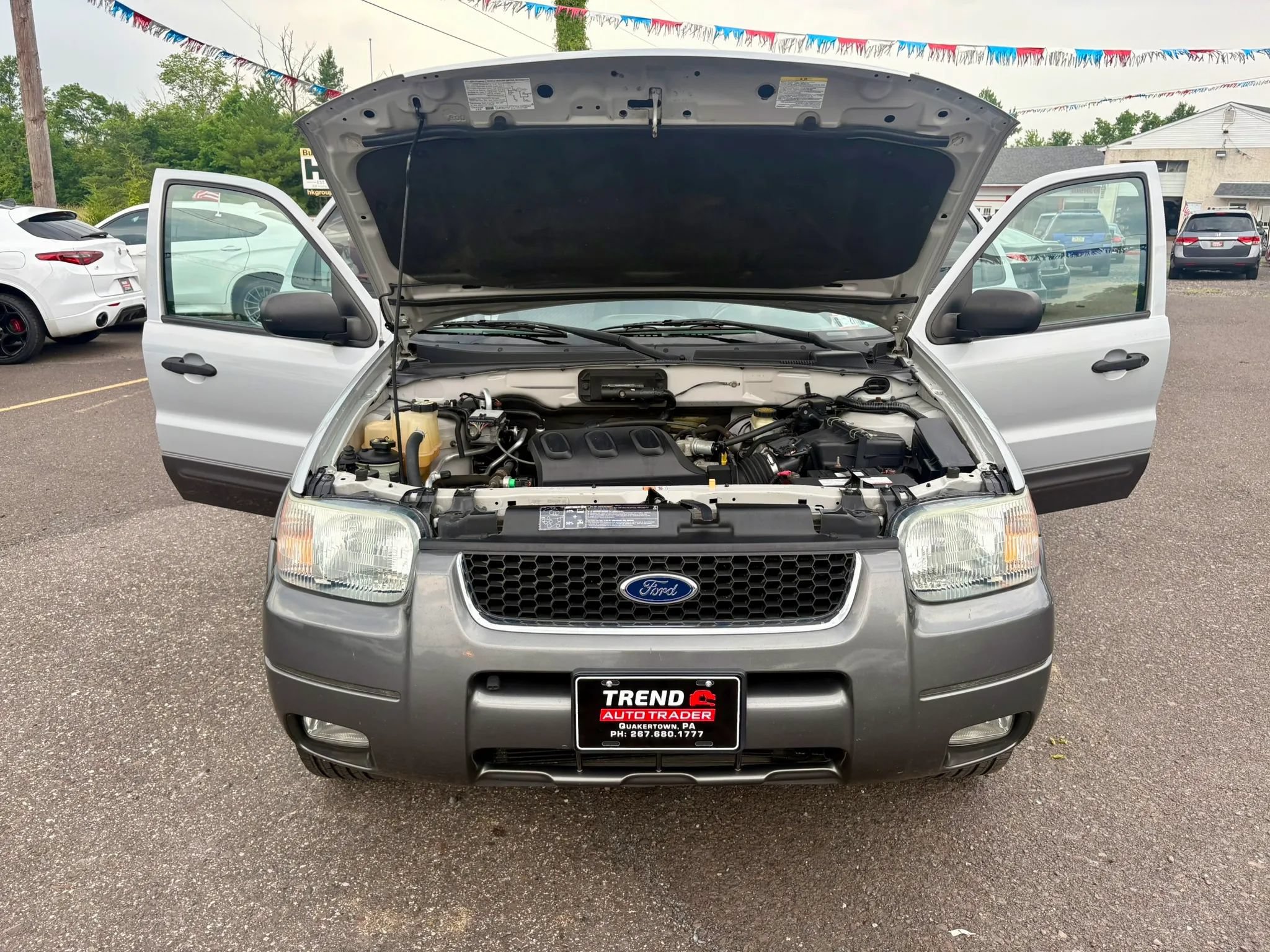 Used 2004 Ford Escape XLT AWD/4WD image 9