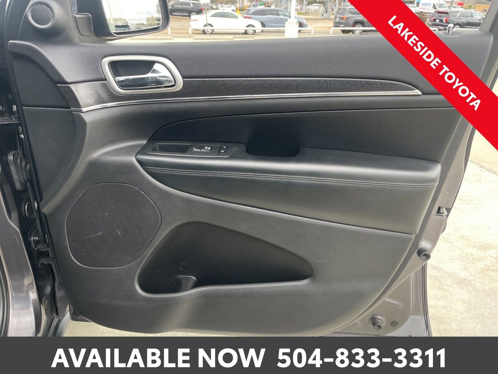 Used 2018 Jeep Grand Cherokee Limited image 18