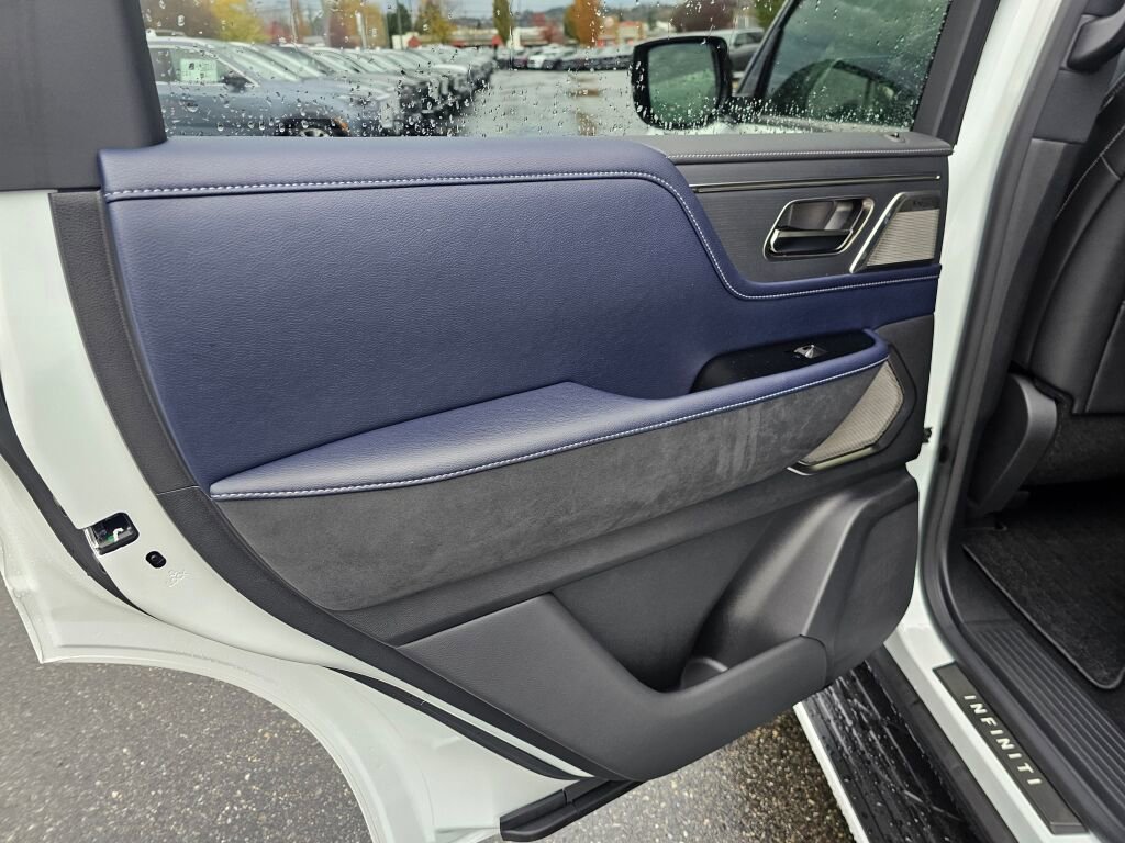 New 2026 INFINITI QX80 4WD image 20