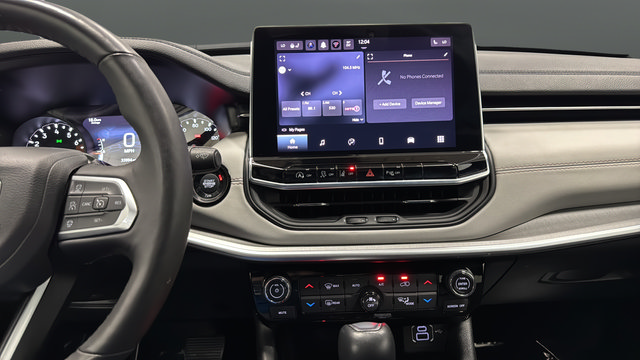 Certified 2025 Jeep Compass Limited AWD/4WD image 11