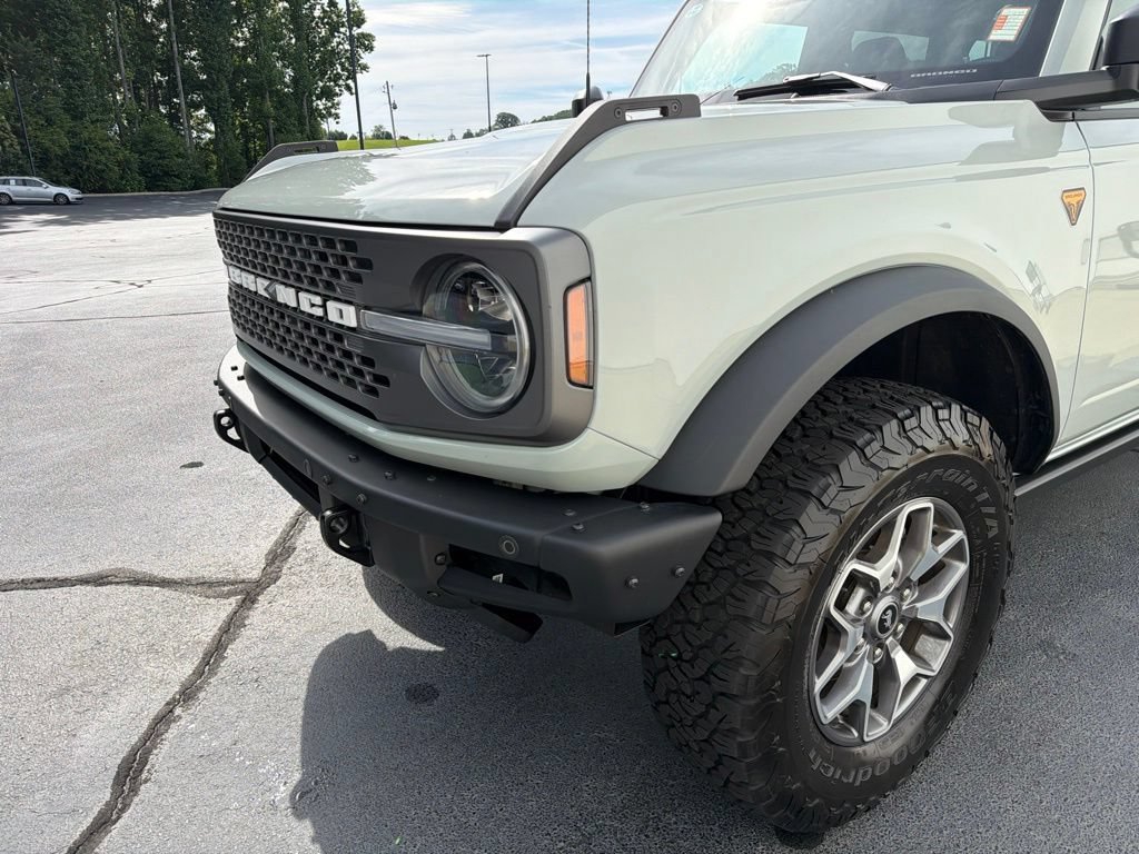 Used 2024 Ford Bronco Badlands AWD/4WD image 16