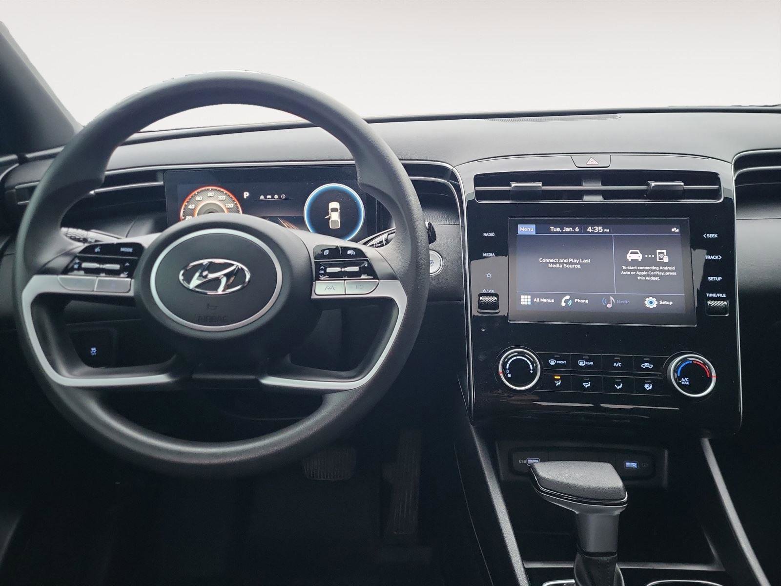 Used 2023 Hyundai Santa Cruz SEL w/ Activity Package image 13