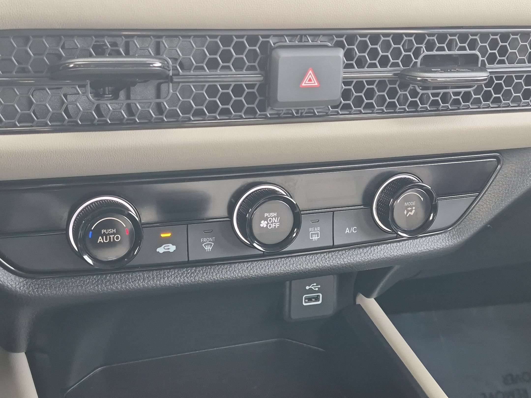 Certified 2024 Honda HR-V LX image 21