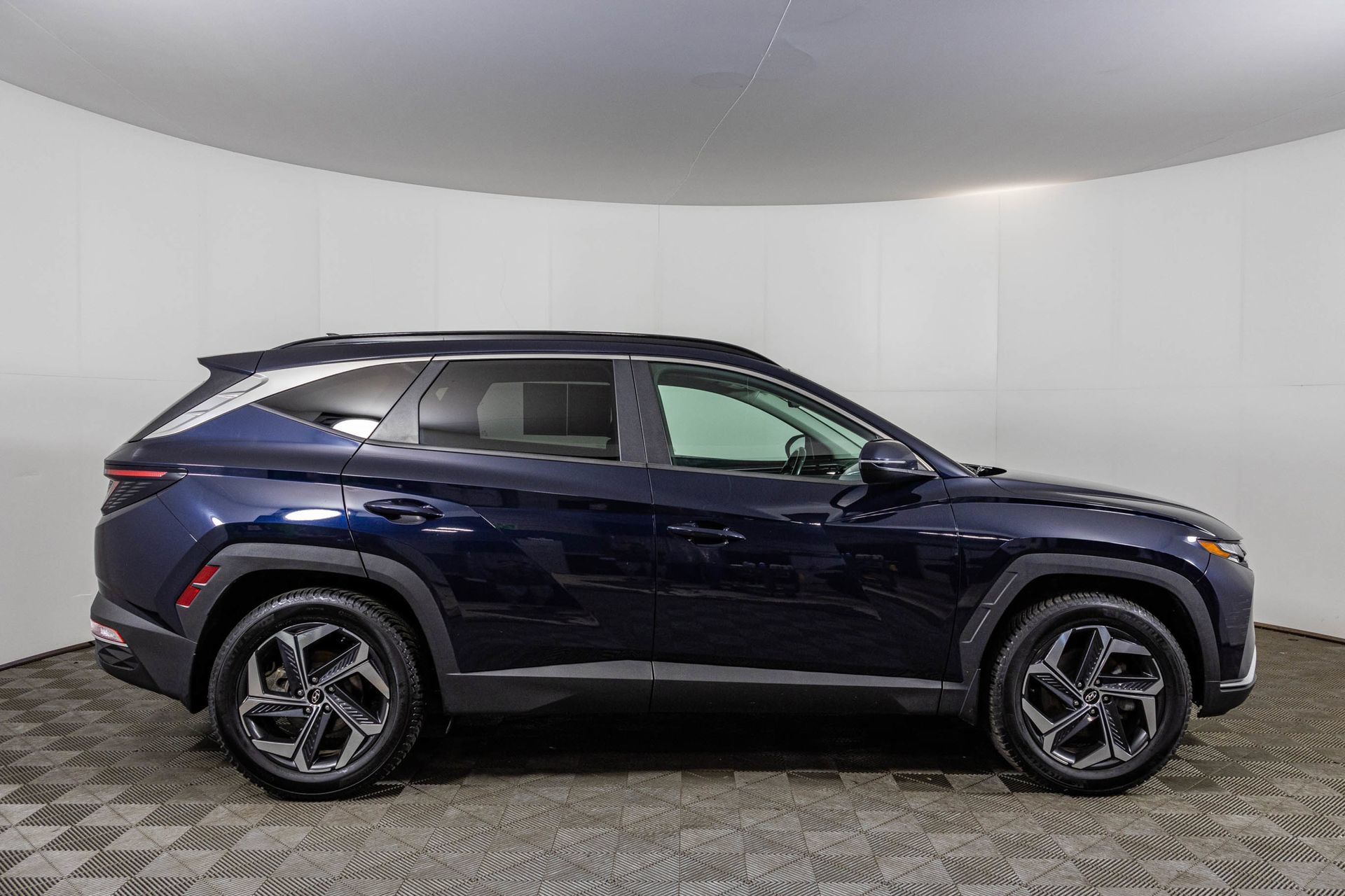 Used 2022 Hyundai Tucson SEL AWD/4WD image 16