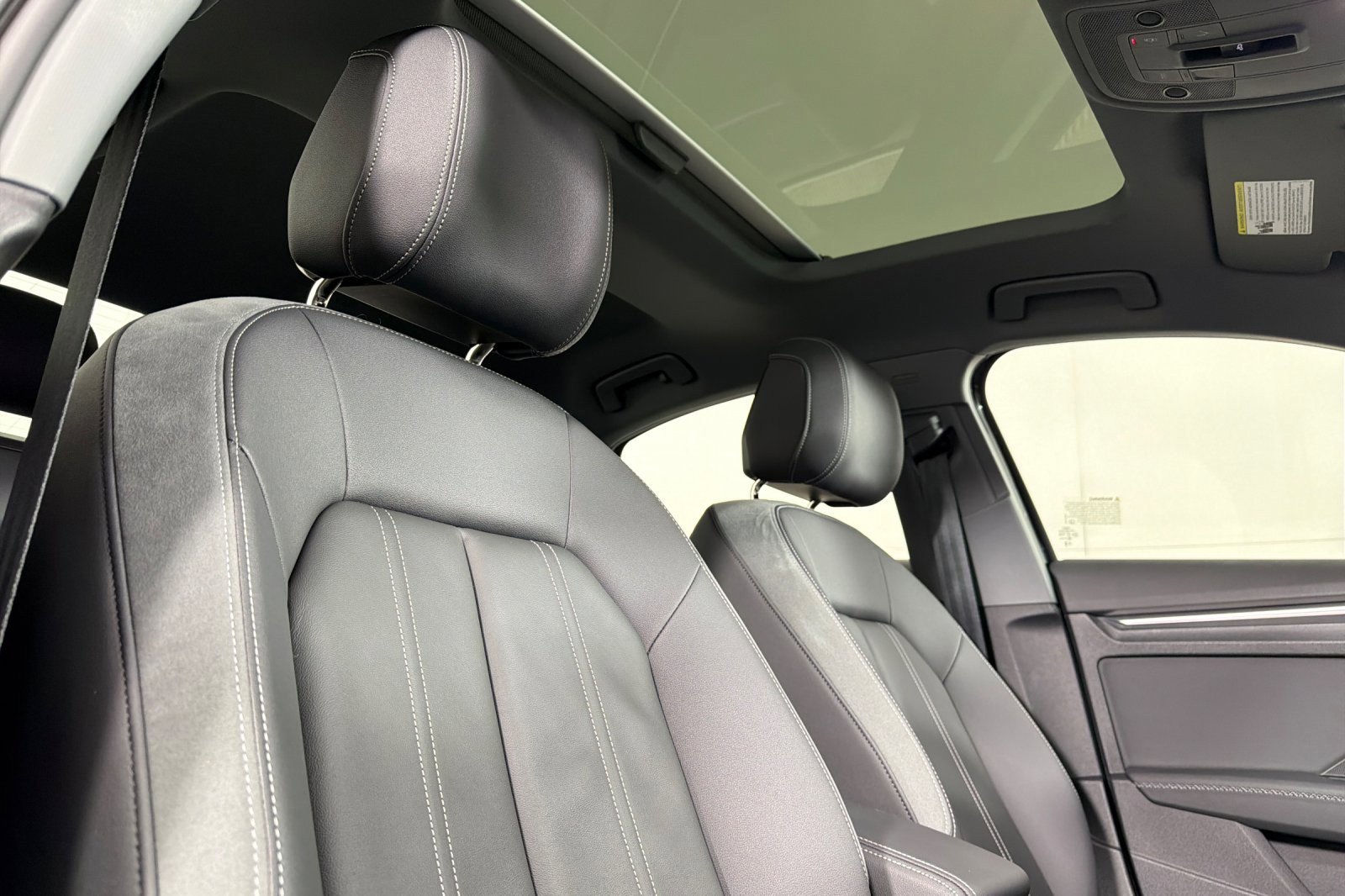 Used 2024 Audi A3 2.0T Premium Plus w/ Premium Plus Package image 15