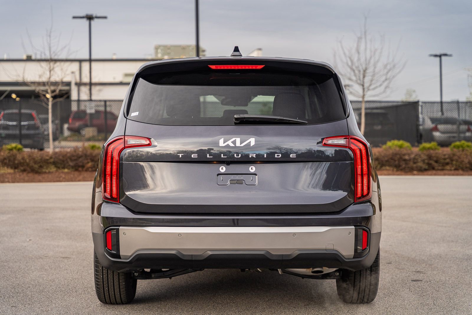 Used 2025 Kia Telluride LX image 6