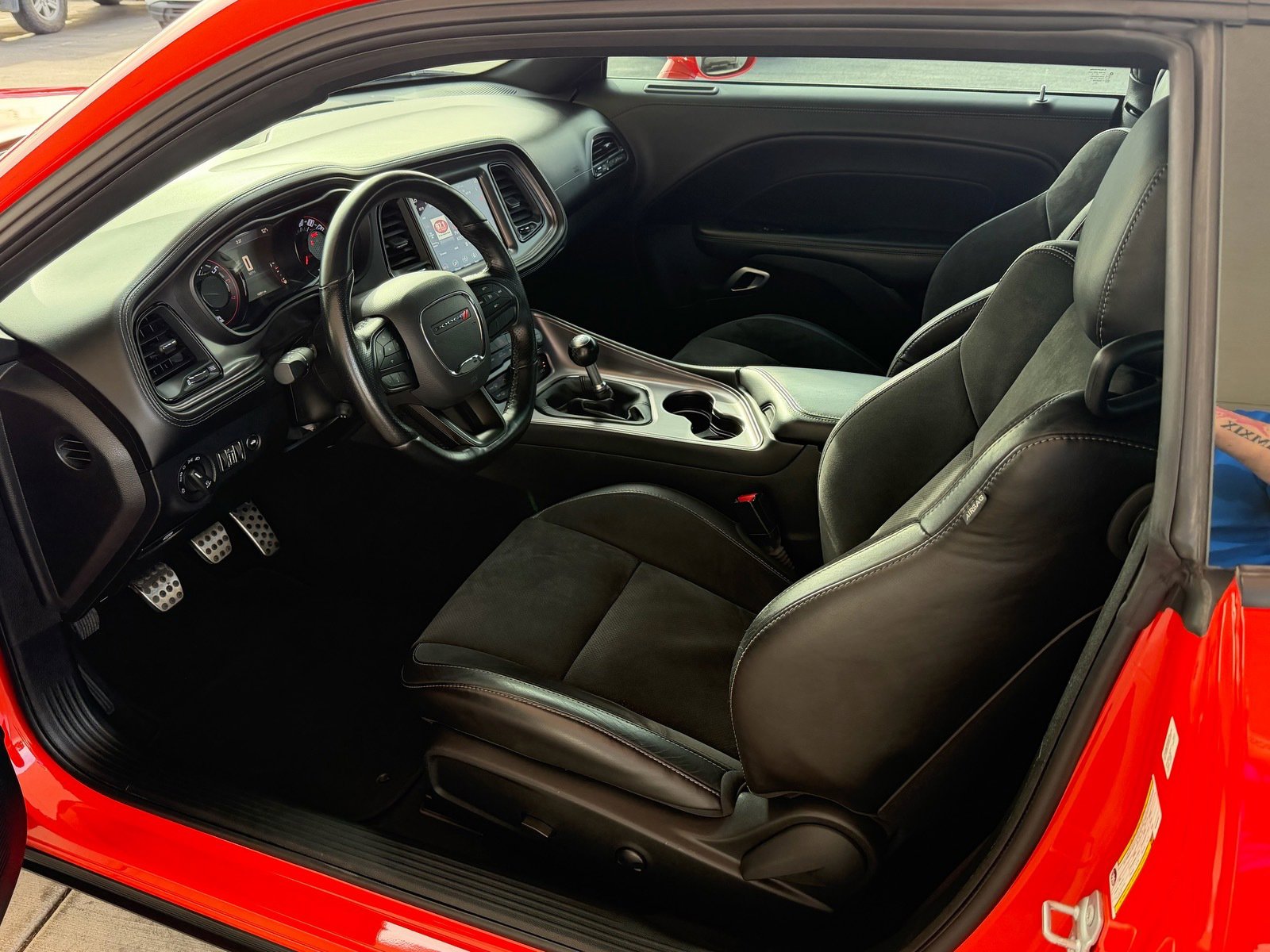 Used 2023 Dodge Challenger R/T w/ Plus Package image 13