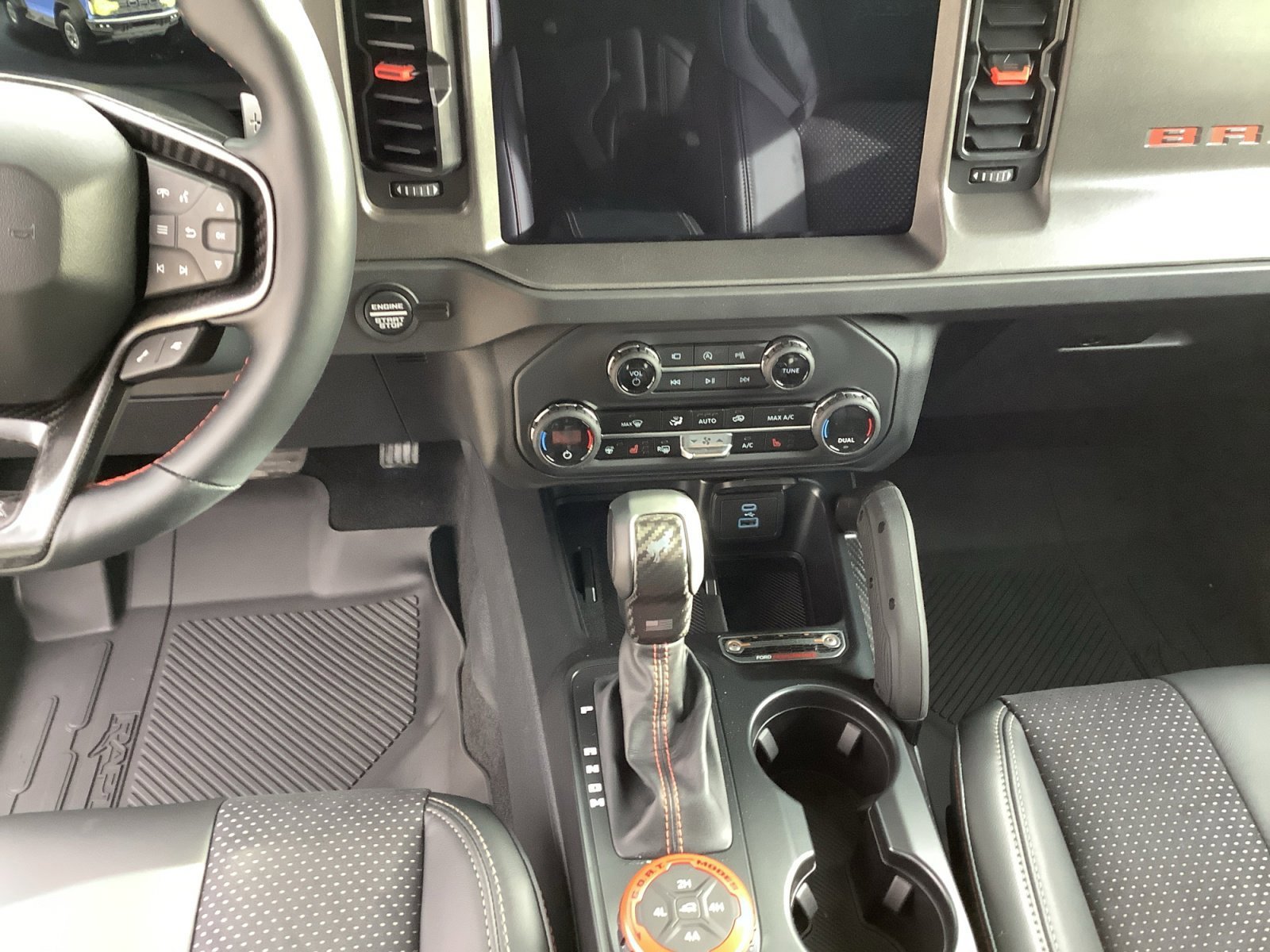 New 2025 Ford Bronco Raptor w/ Interior Carbon Fiber Pack AWD/4WD image 11