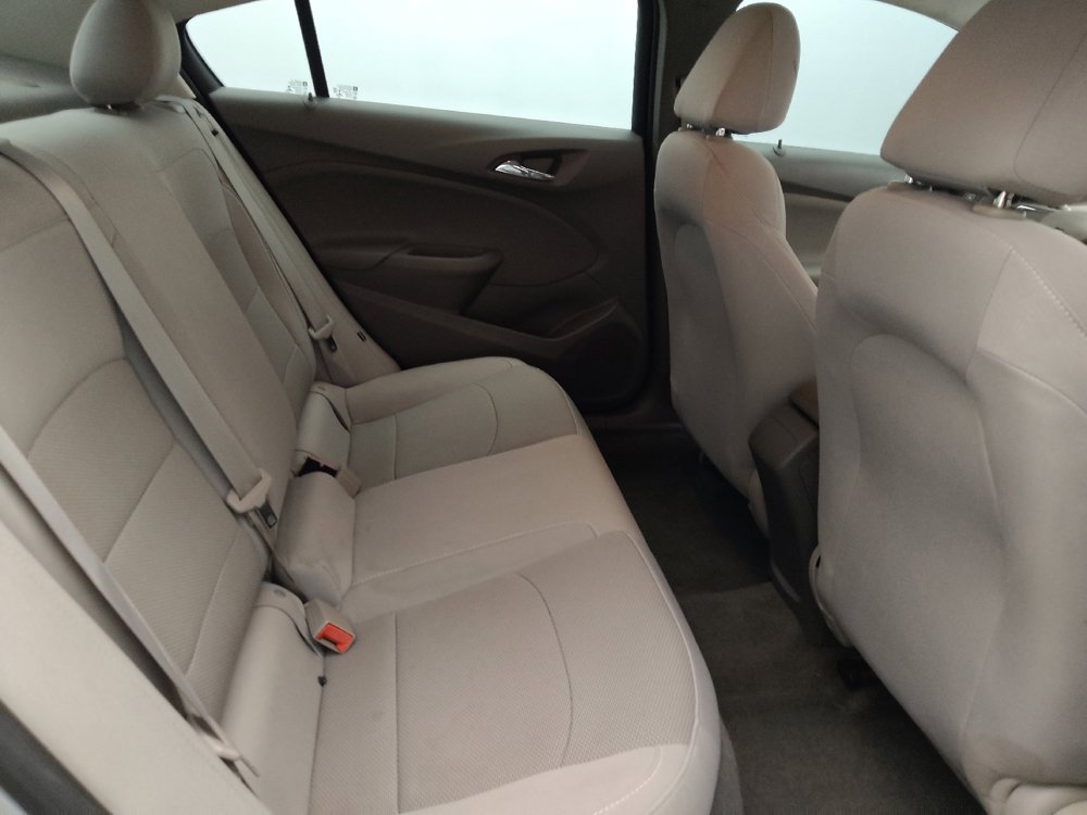 Used 2017 Chevrolet Cruze LS FWD image 19