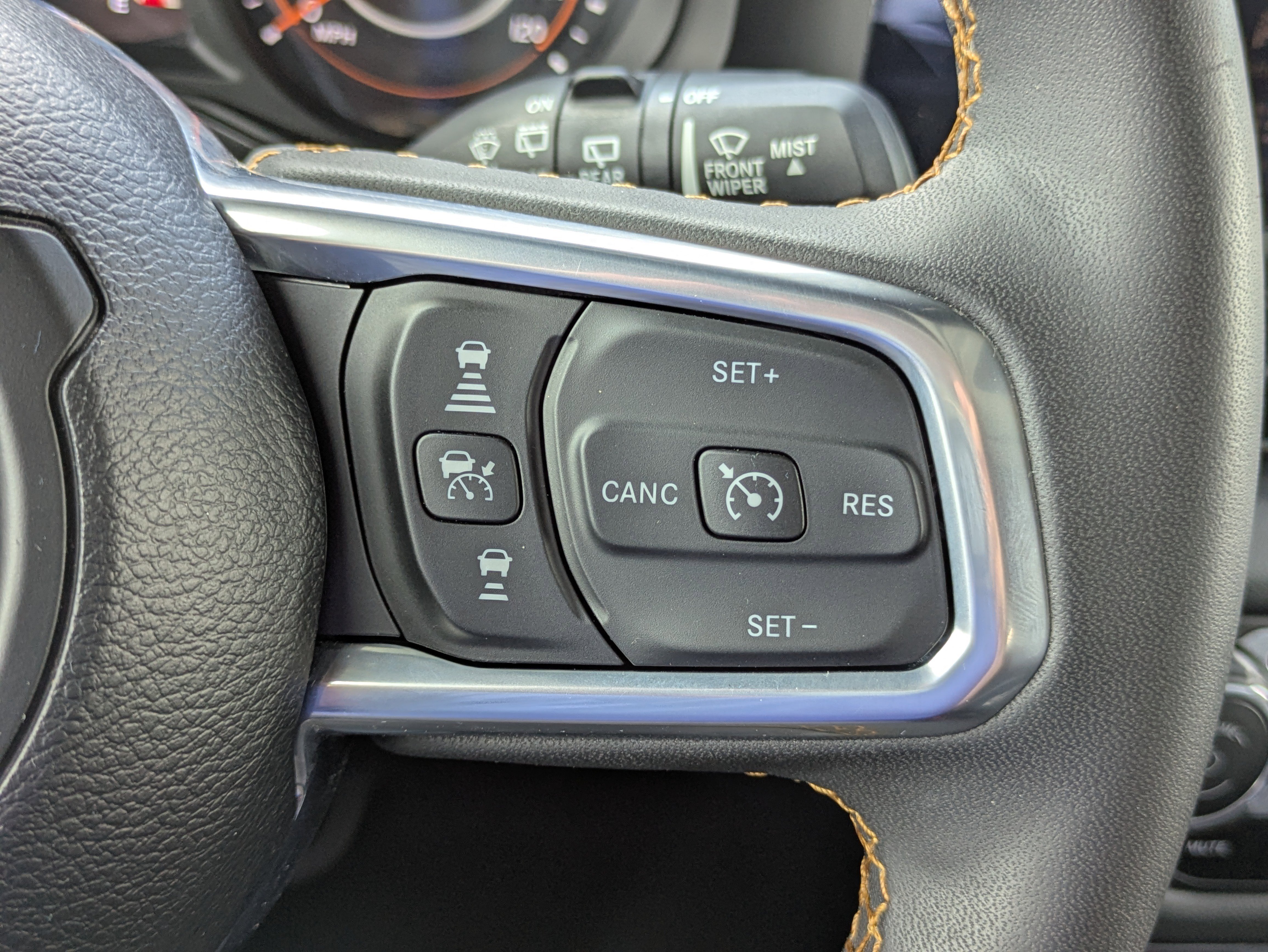 Used 2024 Jeep Wrangler Sahara image 19