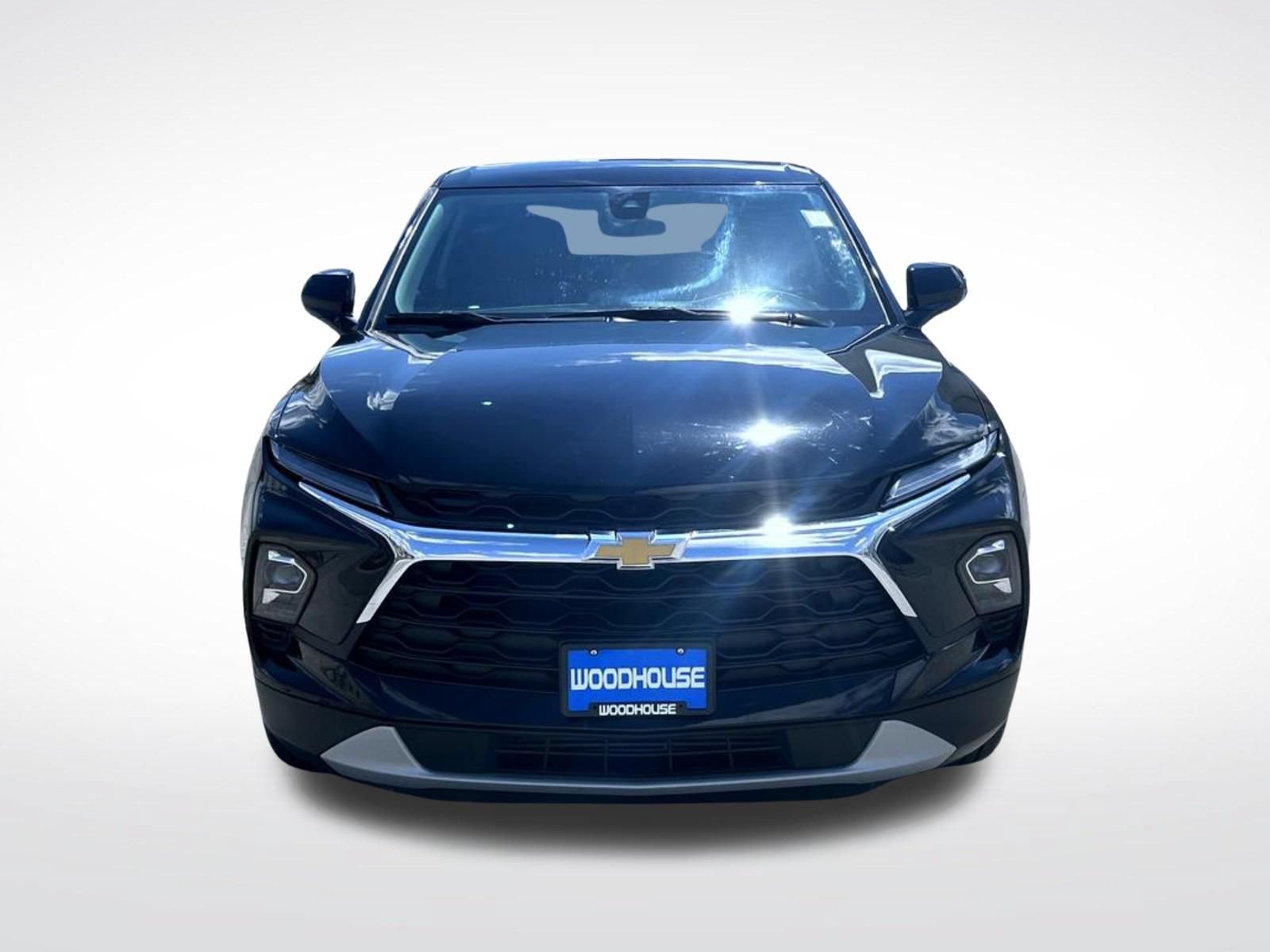 Certified 2025 Chevrolet Blazer LT AWD/4WD image 3