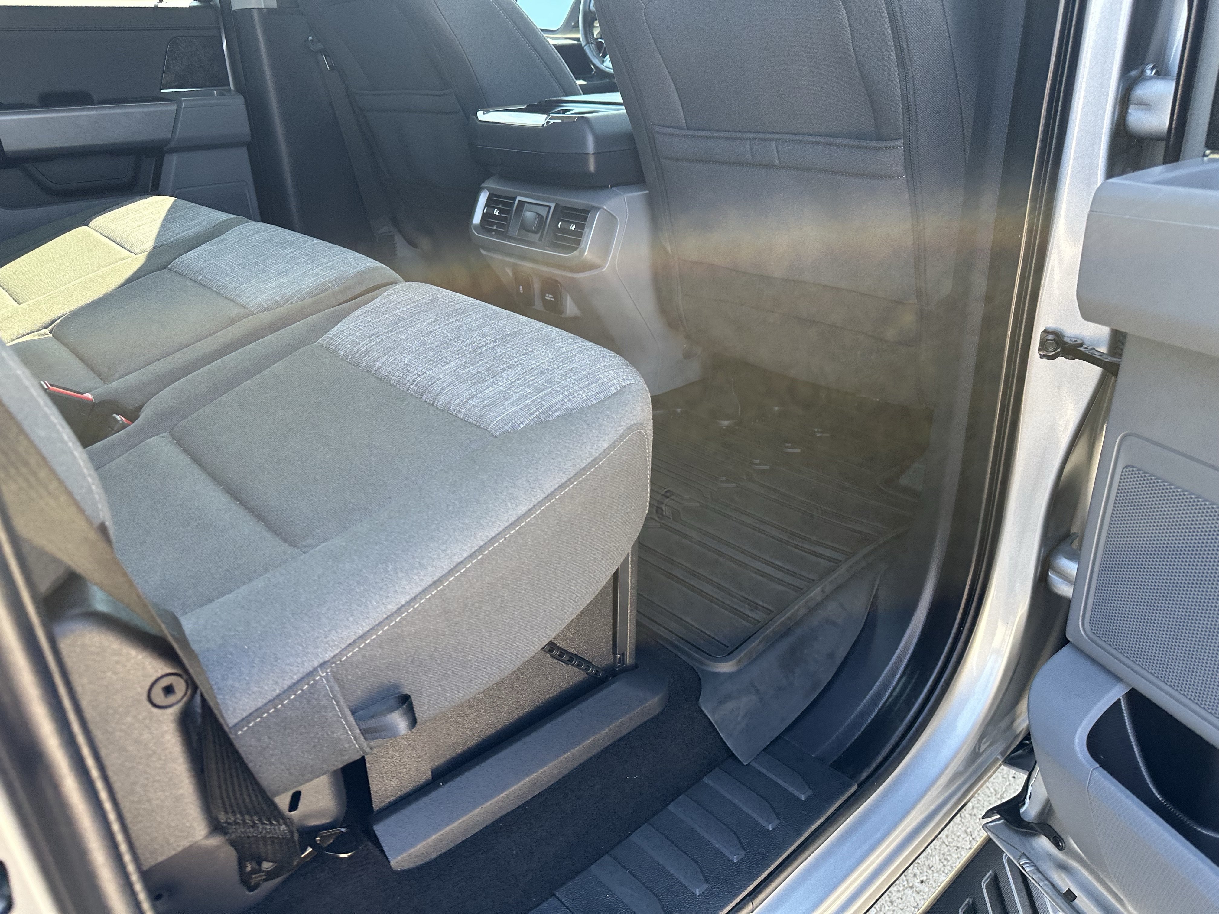Used 2022 Ford F150 XLT w/ Equipment Group 302A High AWD/4WD image 10