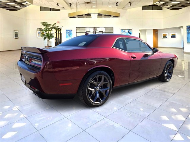 Used 2018 Dodge Challenger SXT Plus image 7